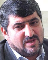 پاسخ آقای نماینده به سوالی درباره مستاجر یا صاحبخانه بودنش/چرا بند کرده‌اید به نمایندگان؟ / از خدا می‌خواهم که نماینده نباشم