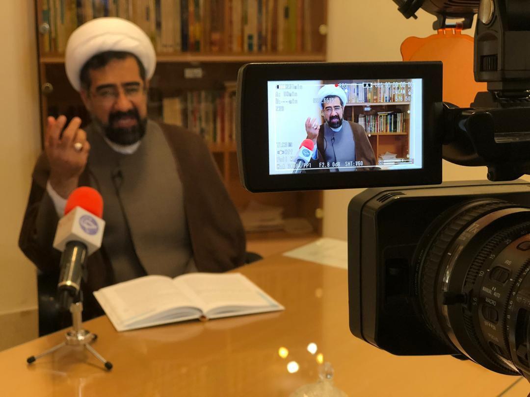 باید قربانی شد که از غدیر بهره برد