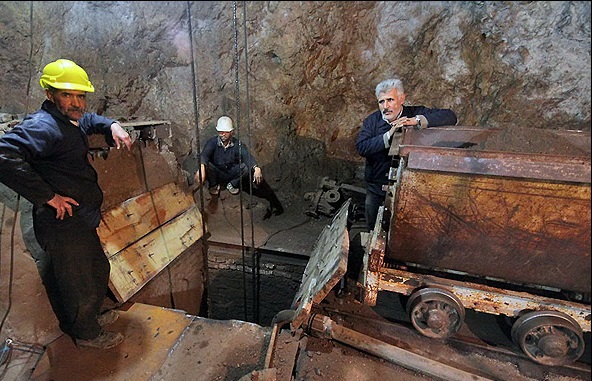 معدن، میان‌بری مغفول مانده برای رونق تولید/