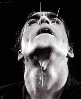 معرفی عجیب و غریب ترین انسان های جهان (تصاویر)