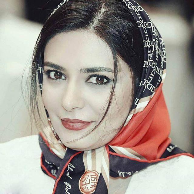 گالری عکس های دیده نشده و داغ لیندا کیانی بازیگر