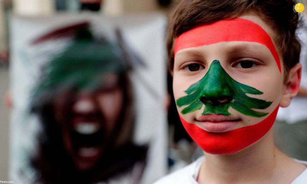 زنجیره انسانی ۱۷۰ کیلومتری در لبنان + تصاویر