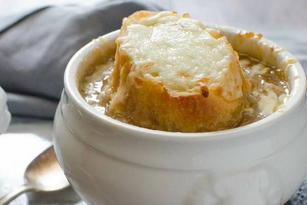 طرز تهیه سوپ پیاز سوپ پیاز