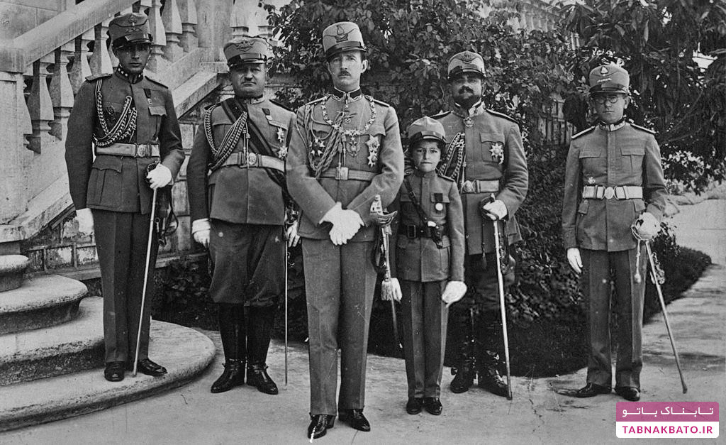 پادشاهی که از ۵۵ ترور جان سالم به در برد!