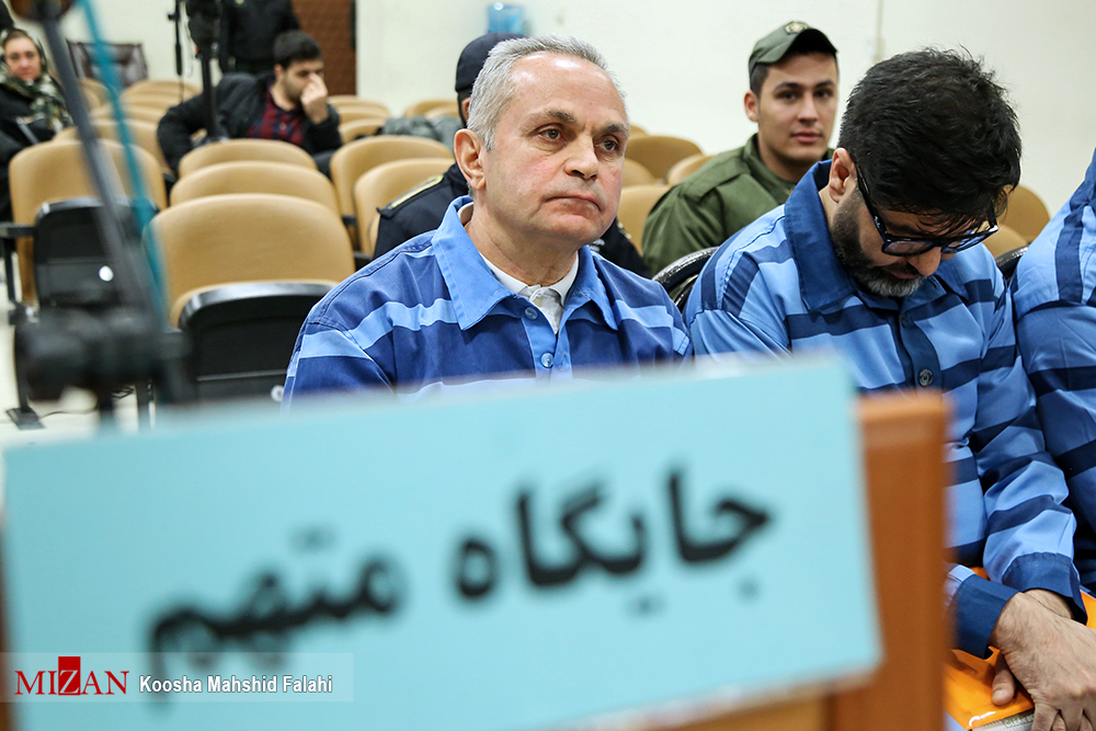 خرید و فروش ۱۱ میلیون دلار ارز دولتی در بازار آزاد و کسب منفعت ده‌ها میلیاردتومانی