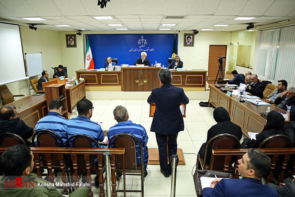 خرید و فروش ۱۱ میلیون دلار ارز دولتی در بازار آزاد و کسب منفعت ده‌ها میلیاردتومانی