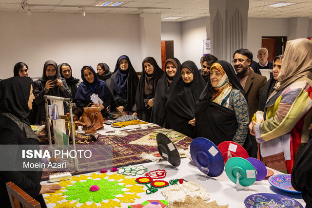 بازدید «معصومه ابتکار» از طرح ایجاد اشتغال پایدار زنان سرپرست خانوار گیلان