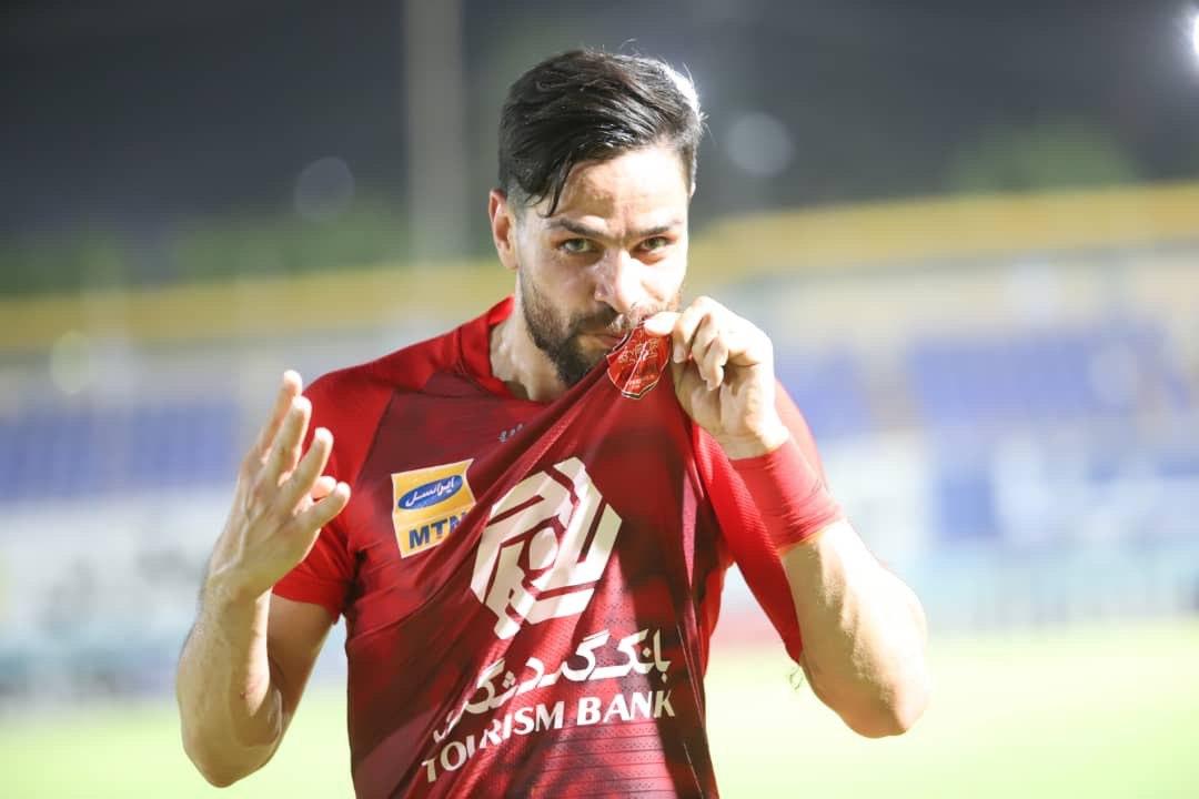 پرسپولیسی‌ها اینگونه نماد استقلالی‌ها را تصاحب کردند/عکس