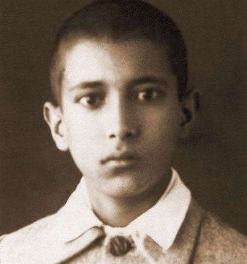 عکس‌های متفاوت از رجال سیاسی که تابه حال ندیده‌اید!