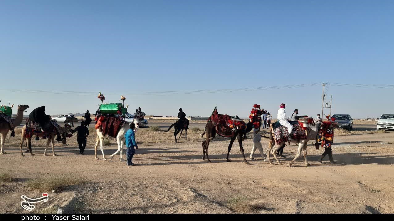 برپایی یک آئین حسینی با رعایت پروتکل‌های بهداشتی / عکس