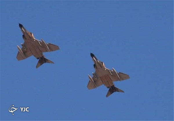 منافقین کدام خلبان ایرانی را به شهادت رساندند؟ + تصاویر