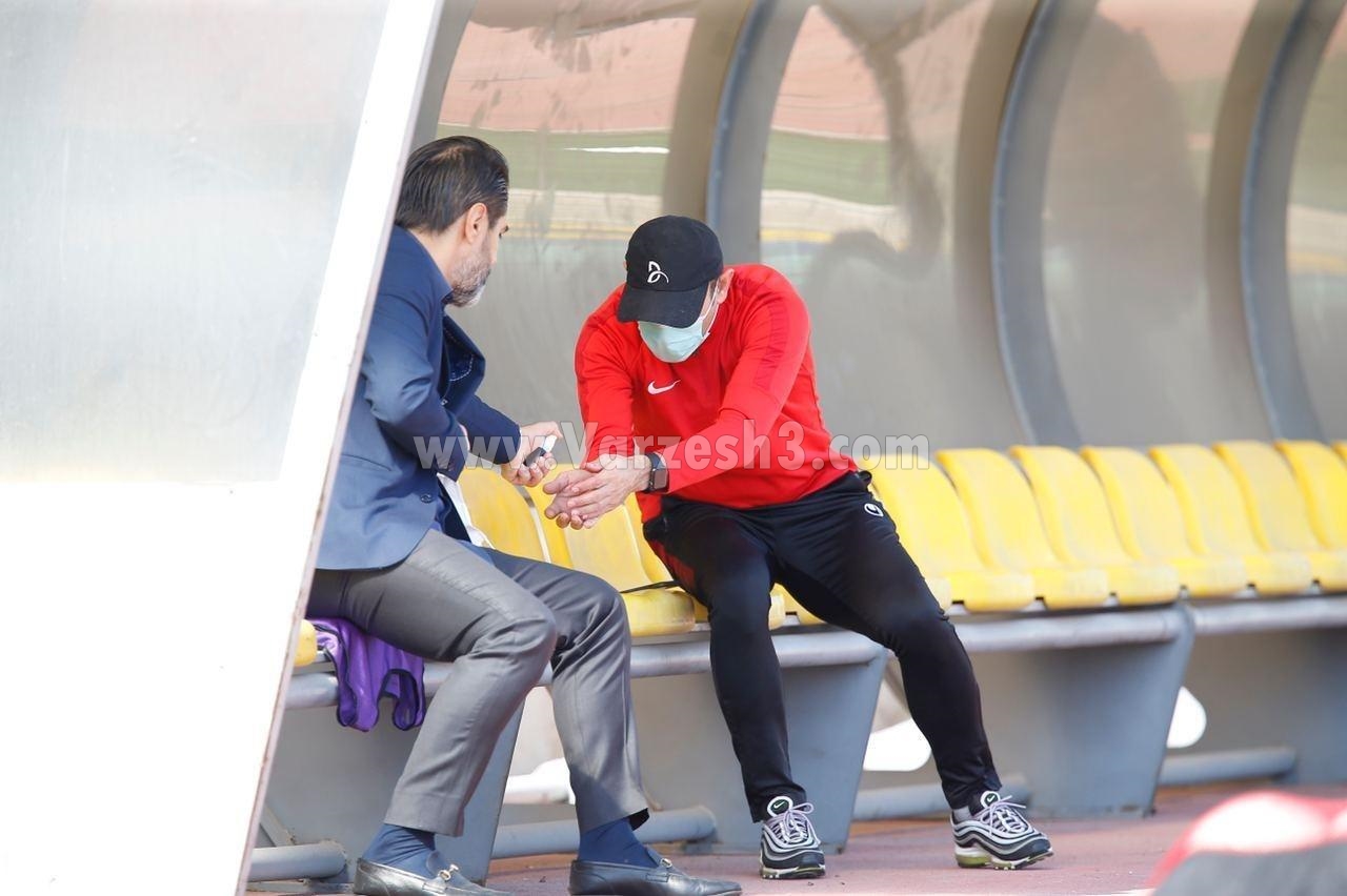 روزهای سخت مربی فینالیست آسیا/عکس