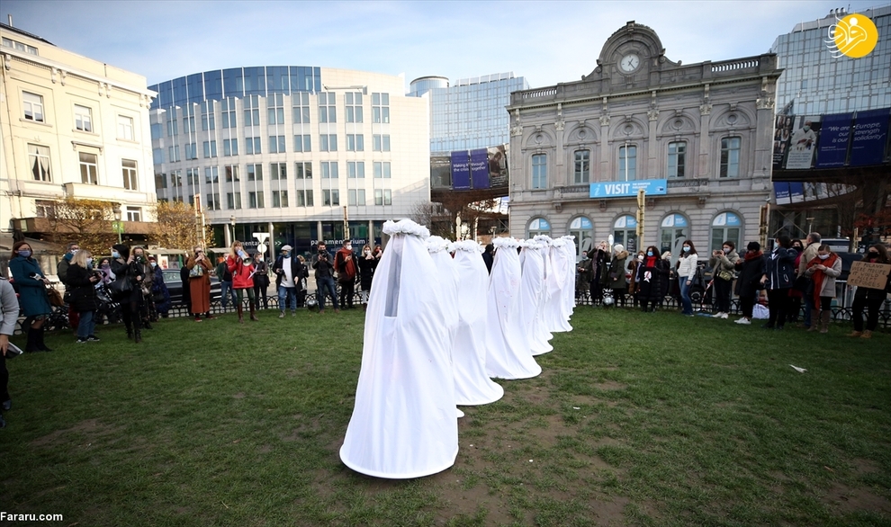 یک اعتراض متفاوت به خشونت علیه زنان/ عکس