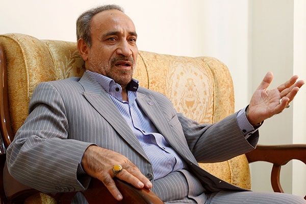 ترامپ، کافه را بهم ریخت