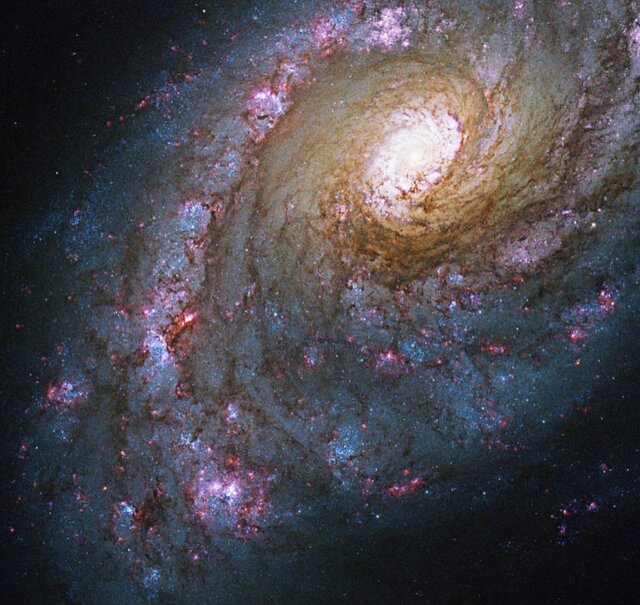 ناسا سی اُمین سالگرد تولد تلسکوپ فضایی هابل را جشن گرفت