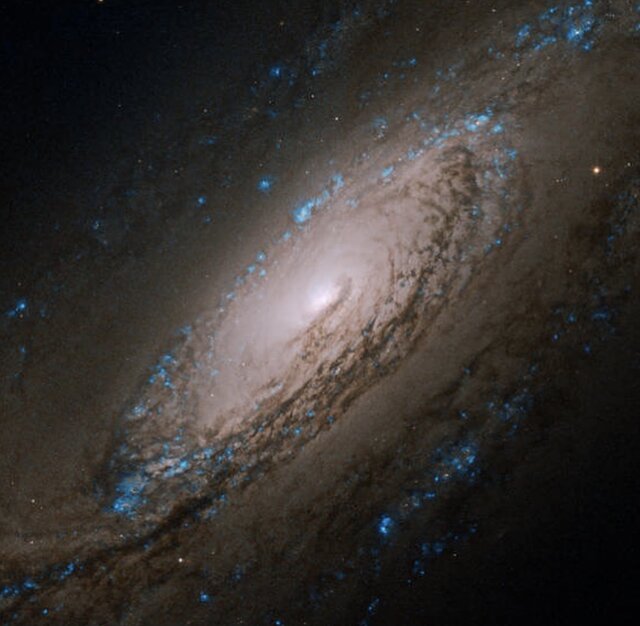 ناسا سی اُمین سالگرد تولد تلسکوپ فضایی هابل را جشن گرفت