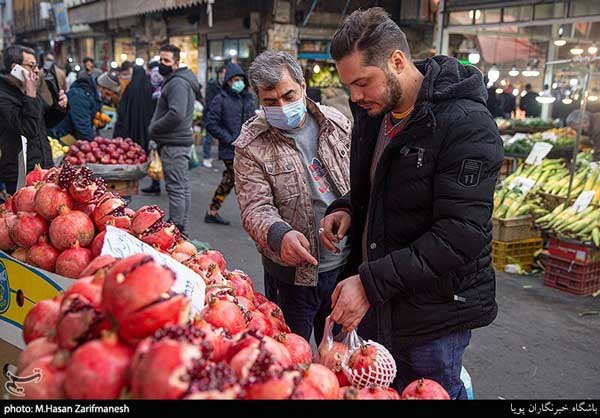 تصاویری از بازار خرید شب یلدا در تهران