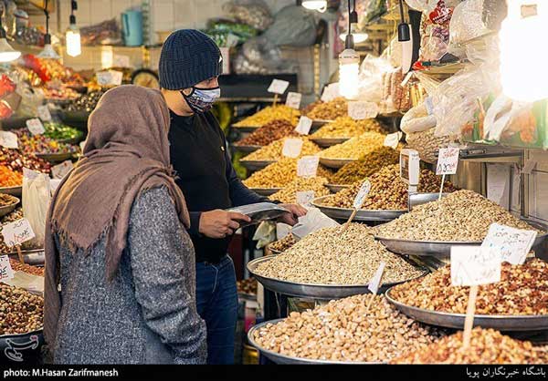 تصاویری از بازار خرید شب یلدا در تهران