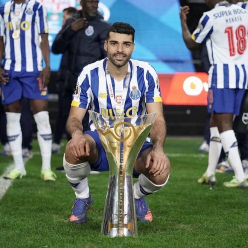 مهدی طارمی در جشن قهرمانی پورتو/ عکس