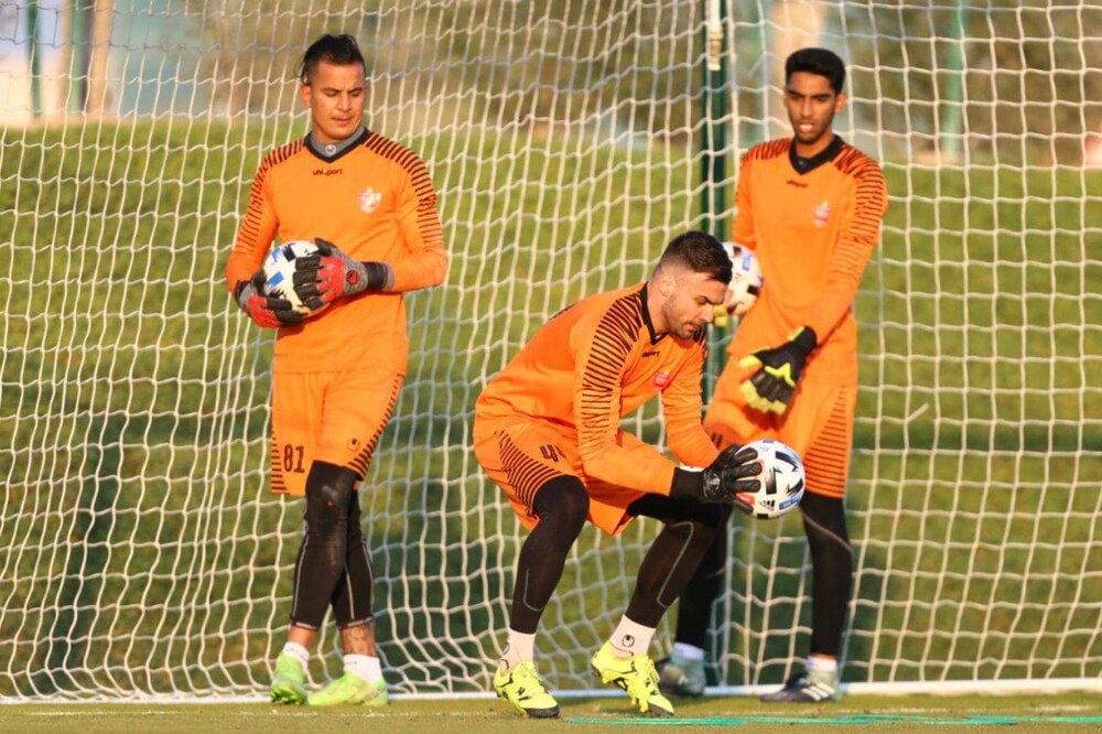 تصاویری از تمرین تیم فوتبال پرسپولیس برای حضور در فینال آسیا