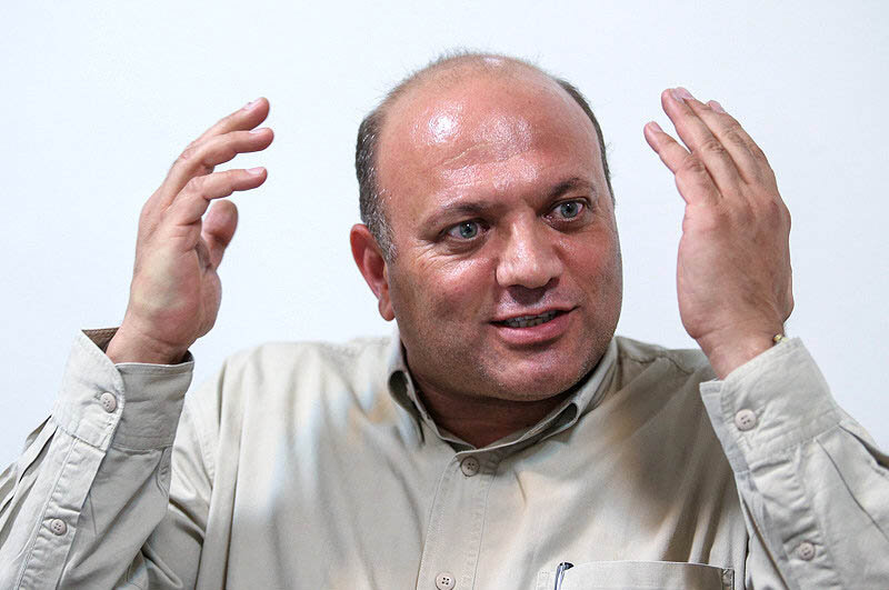 نقی معمولی و مراد بیگ خوب صحبت می‌کنند، ایراد نگیریم