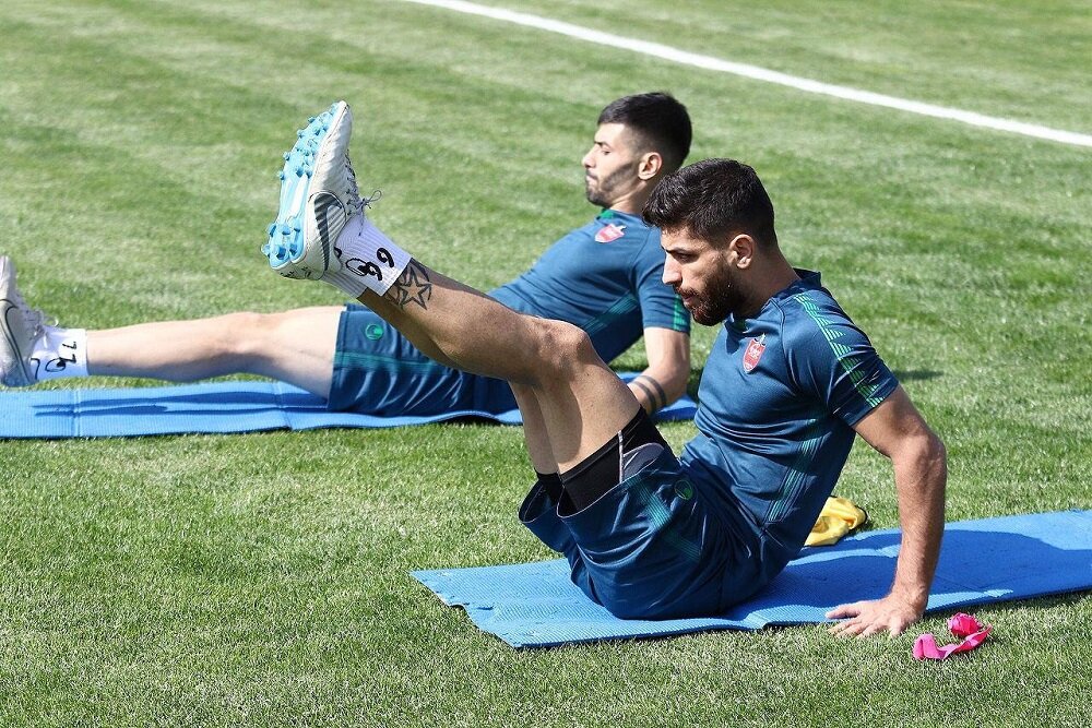 کدام بازیکنان سرخابی‌ اولین تجربه دربی را خواهند داشت؟