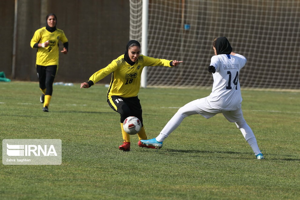 تصاویر‌ دیدار سپاهان و وچان در لیگ برتر فوتبال بانوان