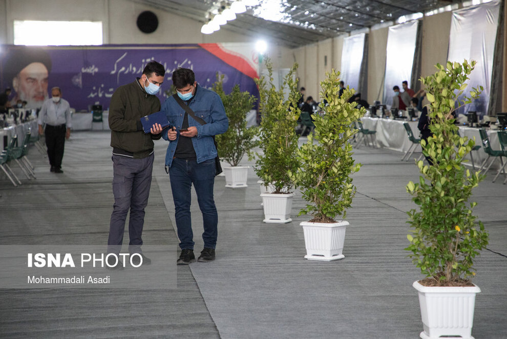 ثبت نام ششمین دوره انتخابات شورای شهر تهران/ تصاویر