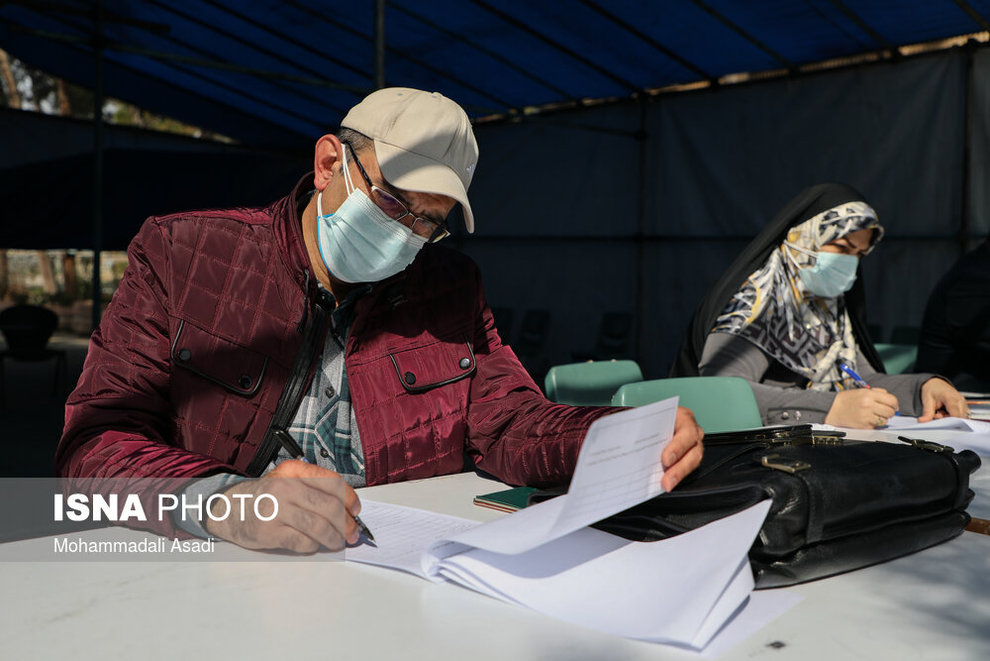 ثبت نام ششمین دوره انتخابات شورای شهر تهران/ تصاویر