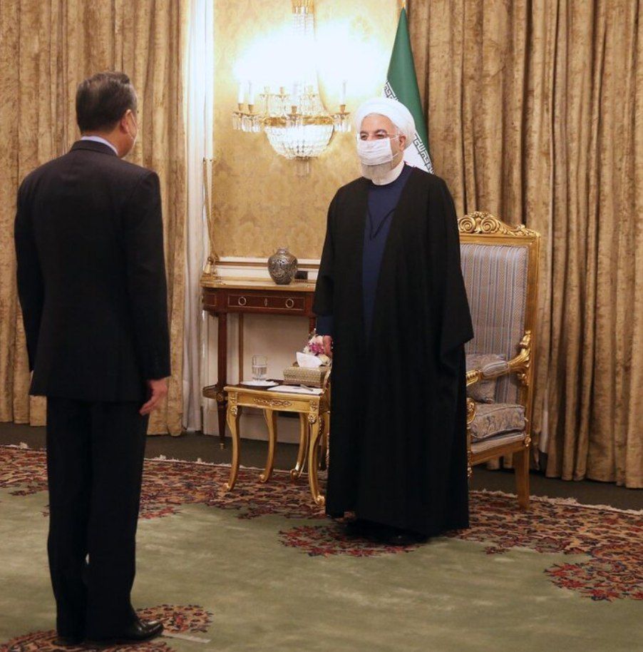 دیدار وزیر امور خارجه چین با روحانی