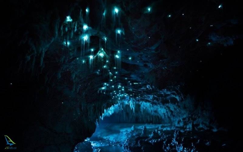 غار وایتومو