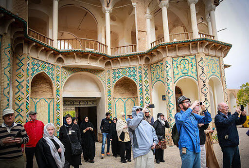 اقدام برای بیمه ۶۰۰ راهنمای گردشگری/ پاسخ به برخی ابهامات 