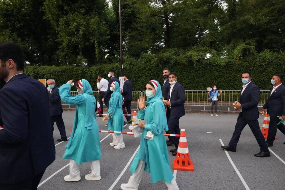 پشت صحنه رژه کاروان ایران در المپیک /عکس