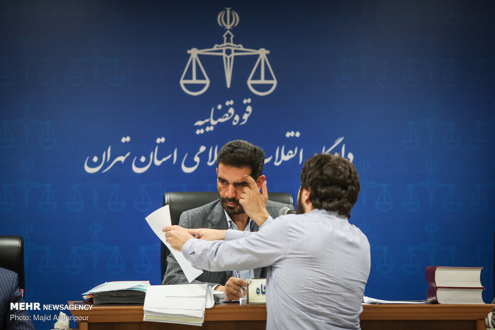 نگاهی به حواشی دادگاه داماد آقای وزیر/از نتانیاهو تازاویه متهم بانماینده دادستان