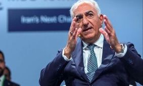 رضا پهلوی به ولیعهد آکواریومی تبدیل شده