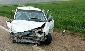 نصف شدن هولناک یک دستگاه پراید در تصادف با تویوتا/ ویدئو