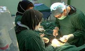 خارج کردن توده ۴ کیلویی از شکم زن خوزستانی