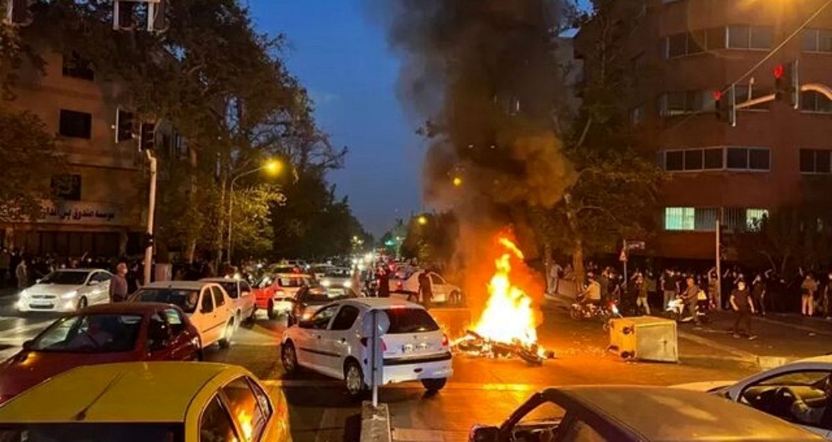 90درصد بازداشت شدگان حوادث اخیر دوست پسر و دوست دختر بوده اند/ در تجمعات اخیر، رویکرد جنسی نقش تعیین کننده داشت

