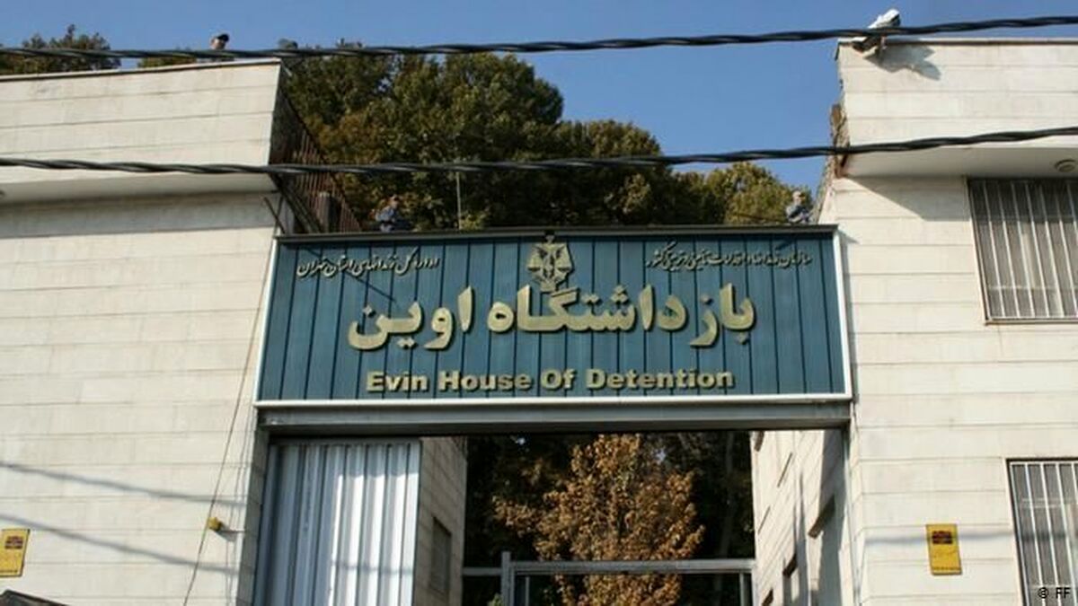 2 خبرنگار اصولگرا از زندان اوین آزاد شدند/ عکس

