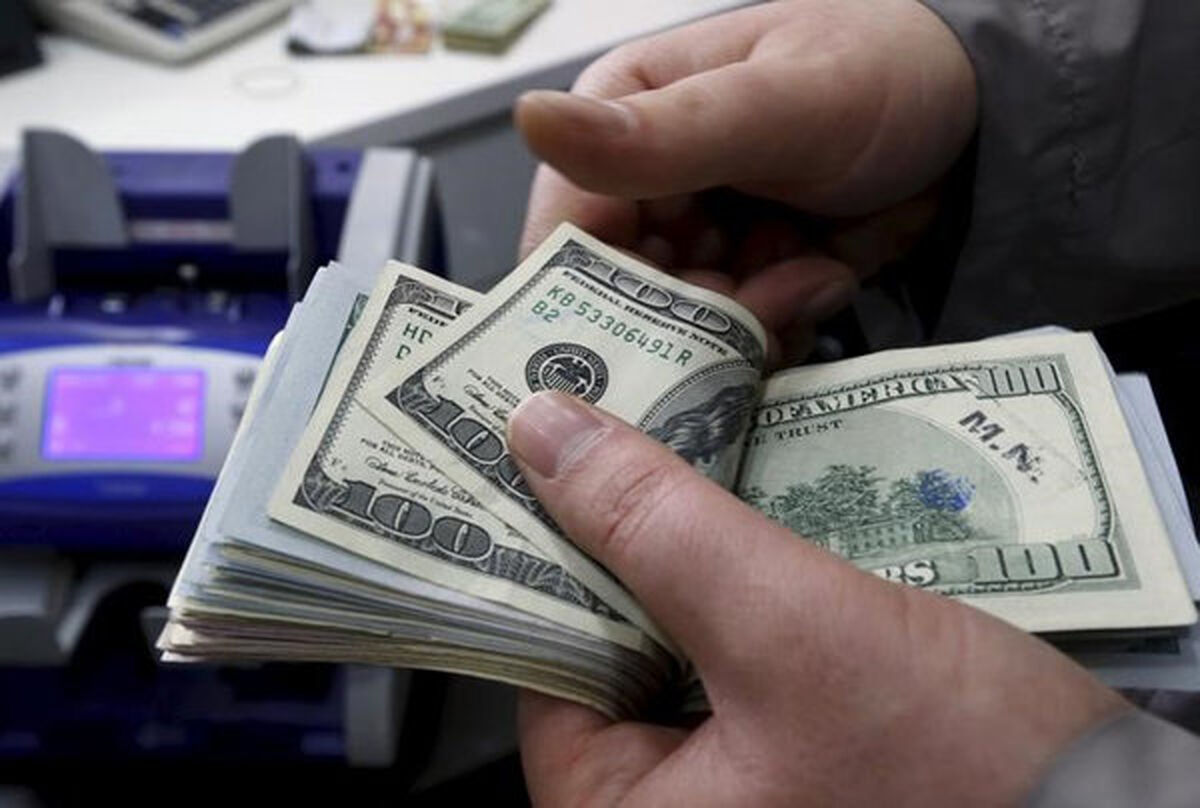 قیمت دلار، یورو و سایر ارزها ۱۷ شهریورماه ۱۴۰۴؛  دلار سکته کرد