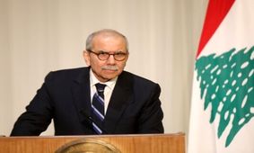 نخست‌وزیر لبنان: از تصمیم خلع سلاح حزب الله پا پس نمی کشیم/ به مذاکرات با اسرائیل ادامه می دهیم

