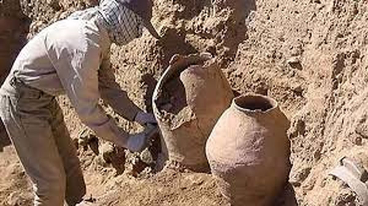 کشف گنج بعد از آوار شدن سقف یک خانه در تهران