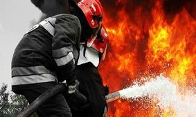 آتش‌ سوزی در سوله‌ های بازیافت لاستیک مهریز خسارت جانی نداشت