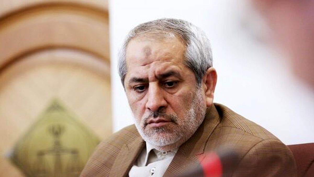 پایان شایعه ممنوع‌الخروجی دادستان سابق تهران/ عکس