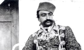 سفر در زمان؛ خانوادۀ قحطی‌زدۀ ایرانی در زمان ناصرالدین شاه