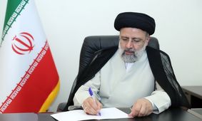 ایستادگی عشایر در مقابل توطئه‌های بیگانگان همواره پرچم عزت کشور را در اوج نگاه داشته است