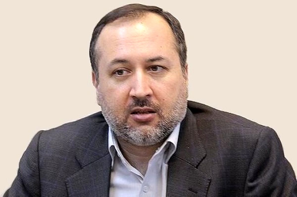 جریان انحرافی در دولت، مجلس و ساختار مدیریتی نفوذ کرده است/دولت رئیسی، دولت رفقاست