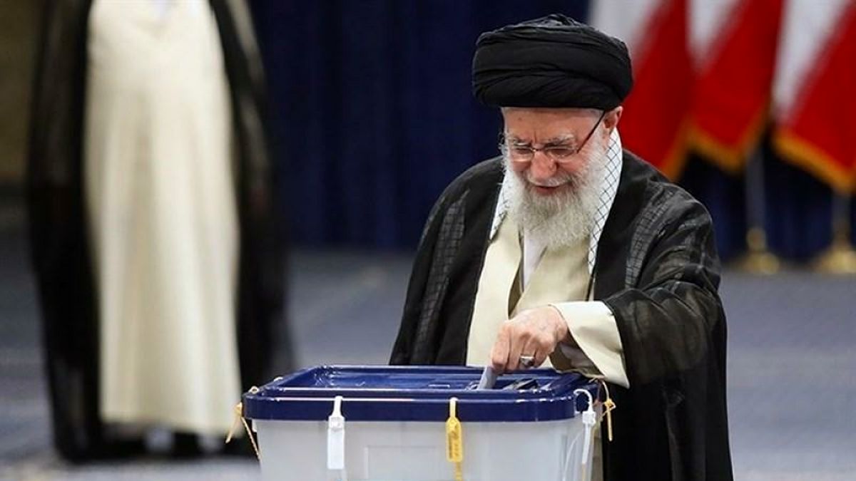 حضرت آیت الله خامنه‌ای رای دادند/ ویدئو

