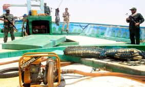 نیروی دریایی سپاه یک شناور در خلیج فارس را توقیف کرد