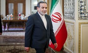 وزیر خارجۀ عمان پیام آمریکا را به ایران ارائه کرد